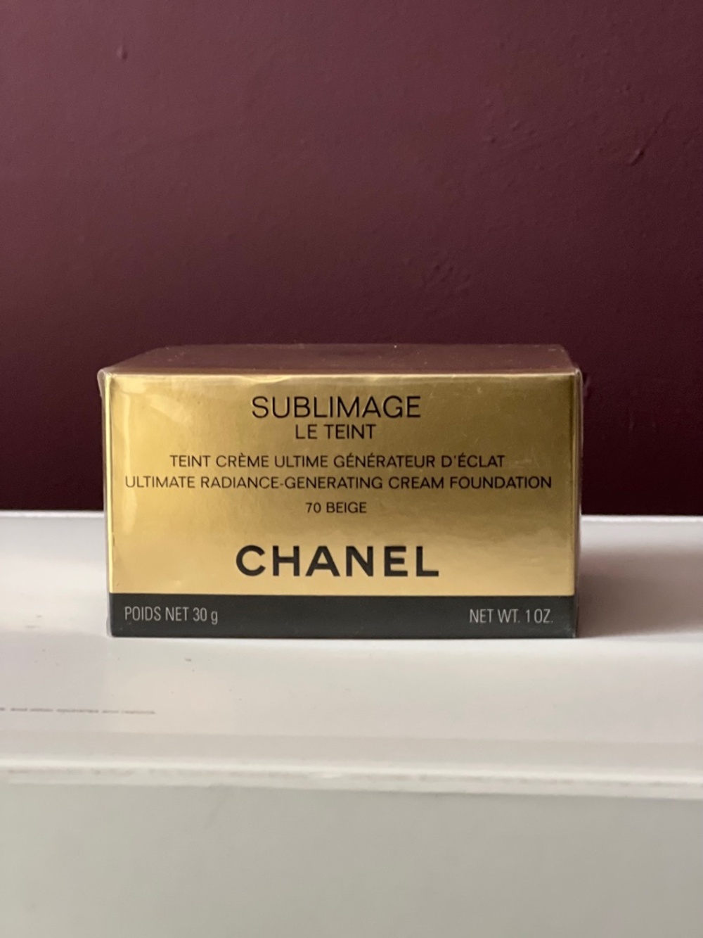 CHANEL SUBLIMAGE LE TEINT Ultimate Radiance-Generating Cream Foundation 70 Beige